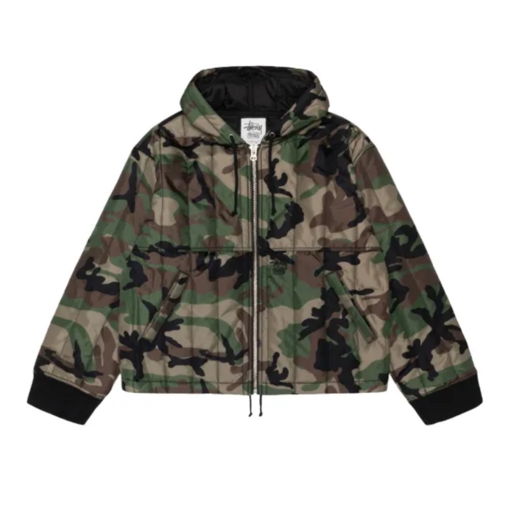 Stussy Quilted hooded Jacket color Camo size medium
